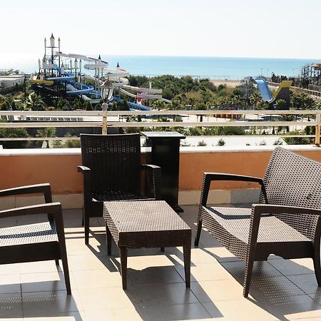 Mina Apart Otel Kundu Екстер'єр фото