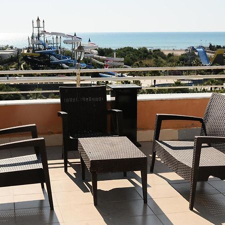 Mina Apart Otel Kundu Екстер'єр фото