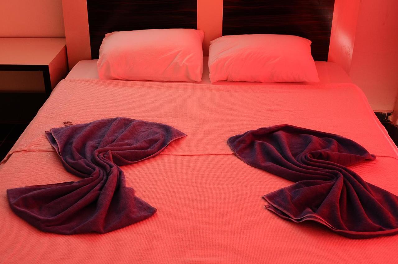 Mina Apart Otel Kundu Екстер'єр фото