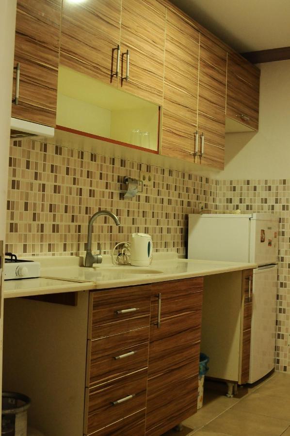 Mina Apart Otel Kundu Екстер'єр фото