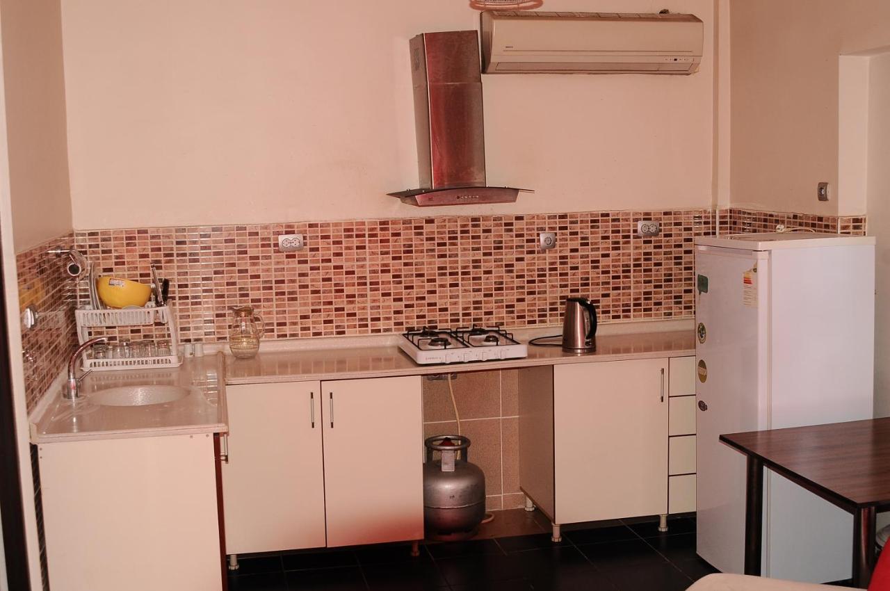 Mina Apart Otel Kundu Екстер'єр фото