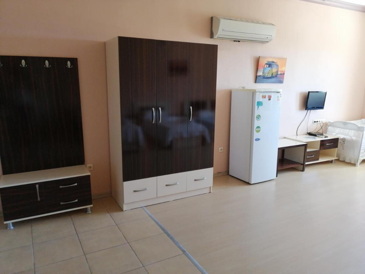 Mina Apart Otel Kundu Екстер'єр фото