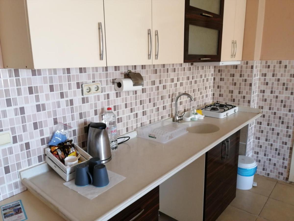 Mina Apart Otel Kundu Екстер'єр фото