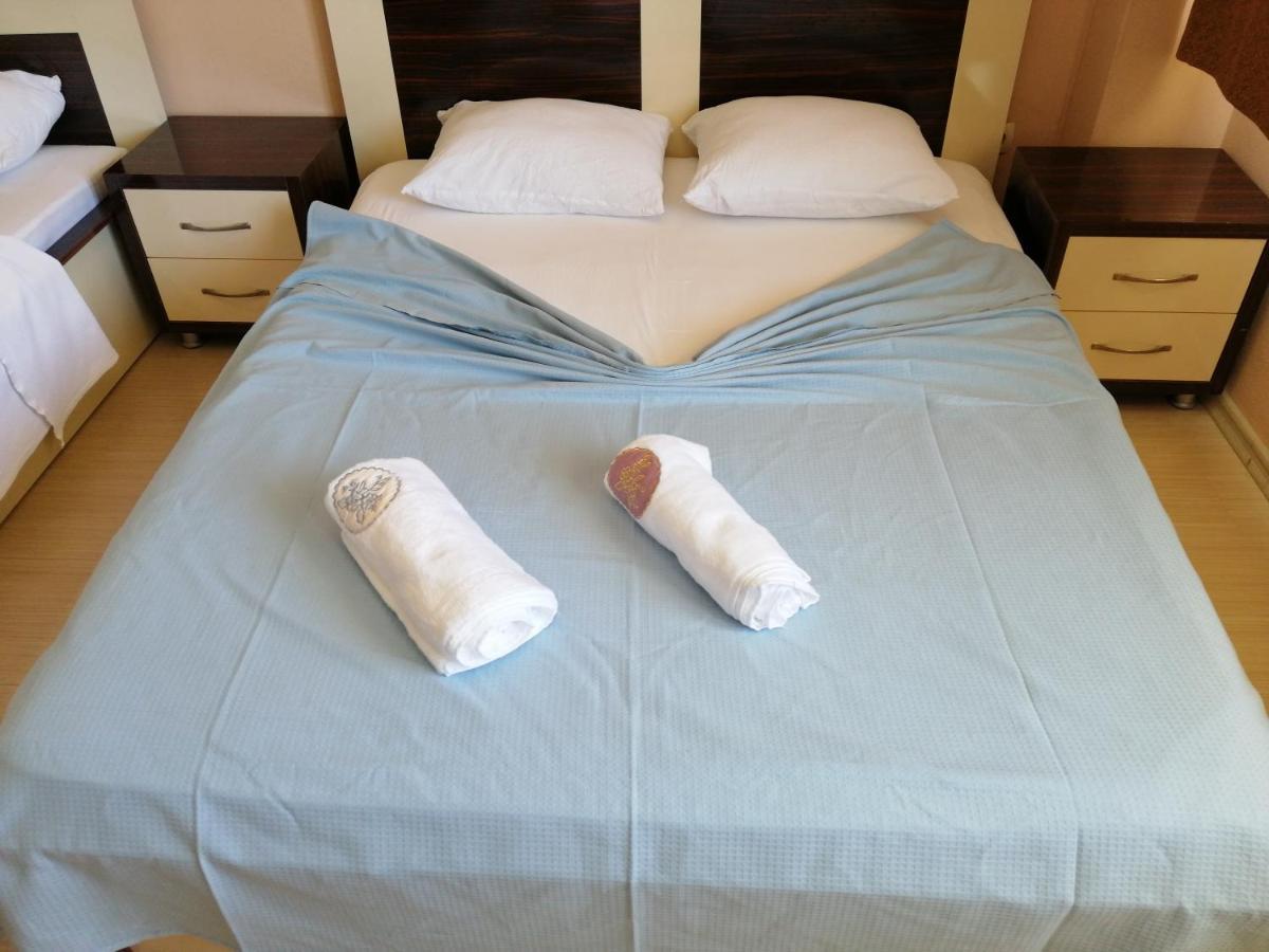 Mina Apart Otel Kundu Екстер'єр фото