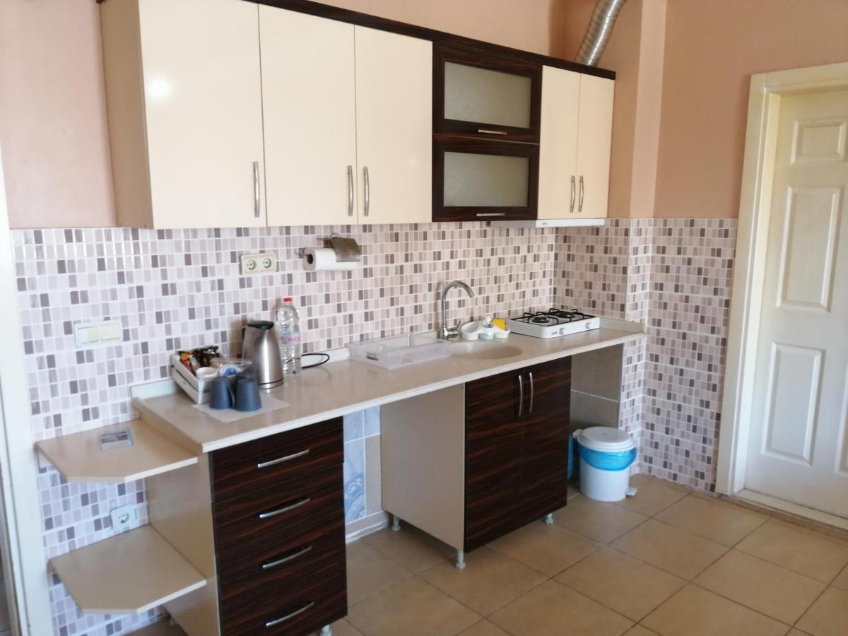Mina Apart Otel Kundu Екстер'єр фото