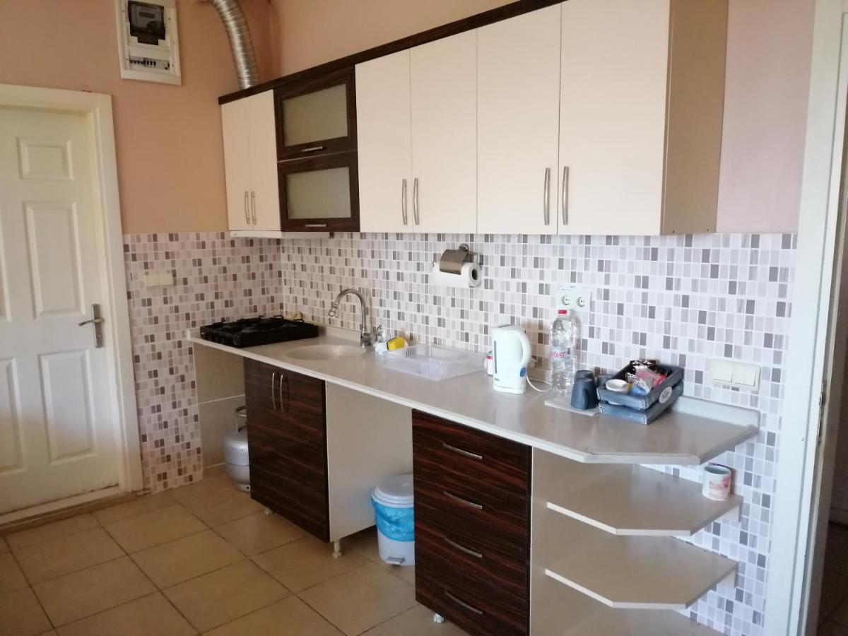 Mina Apart Otel Kundu Екстер'єр фото