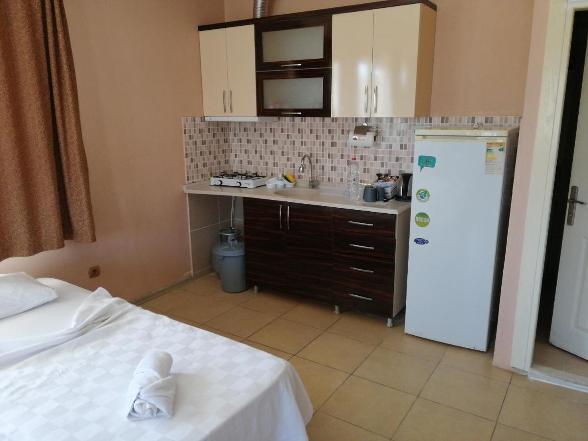 Mina Apart Otel Kundu Екстер'єр фото